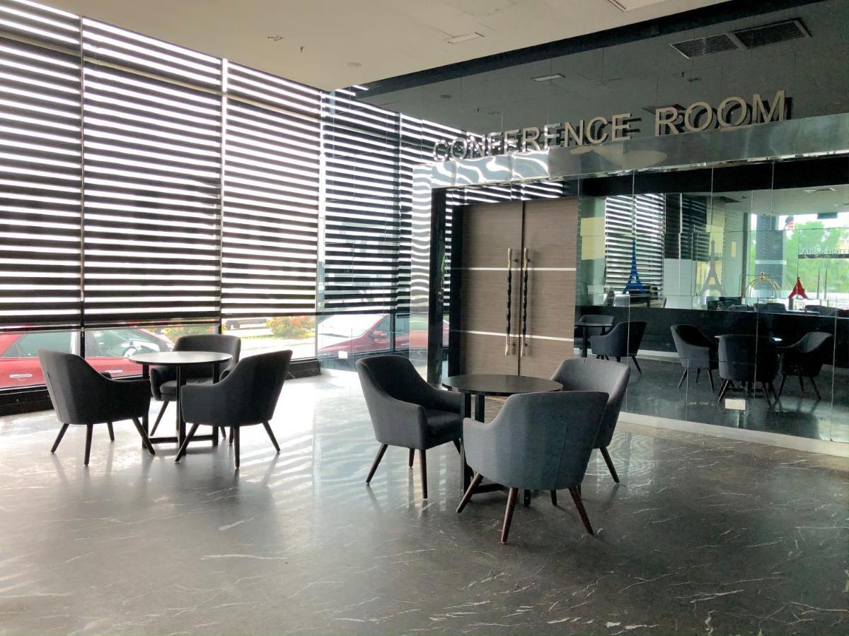 Pariss Hotel Johor Bahru Bagian luar foto